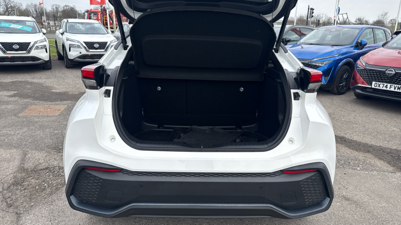 Toyota C-HR 1.8 Hybrid Design 5dr CVT Hybrid Hatchback